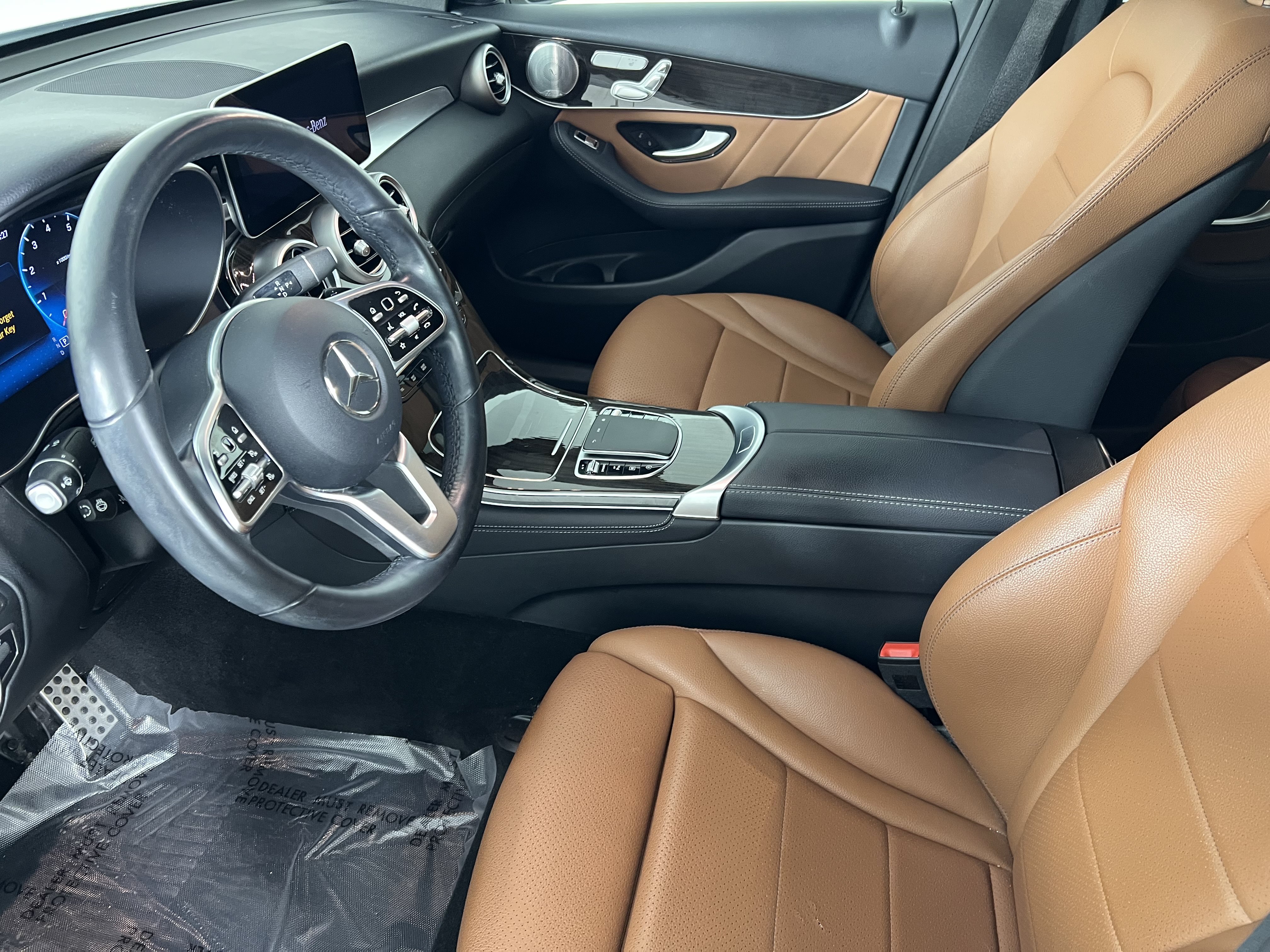 Certified 2020 Mercedes-Benz GLC 300 4MATIC Coupe image 4