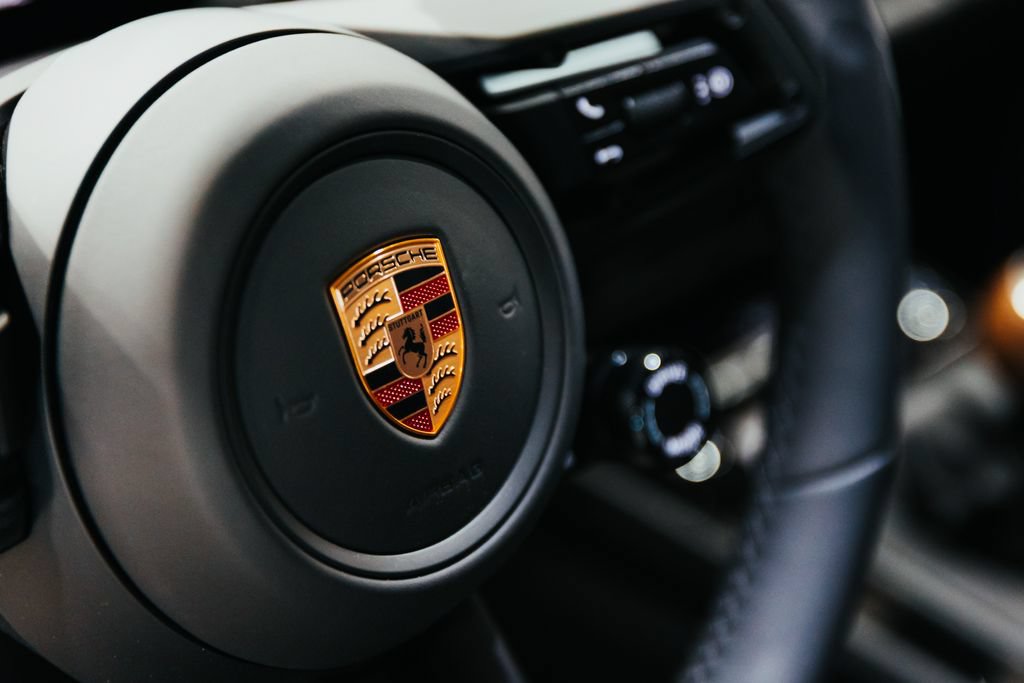 Used 2026 Porsche 911 Carrera T RWD image 33