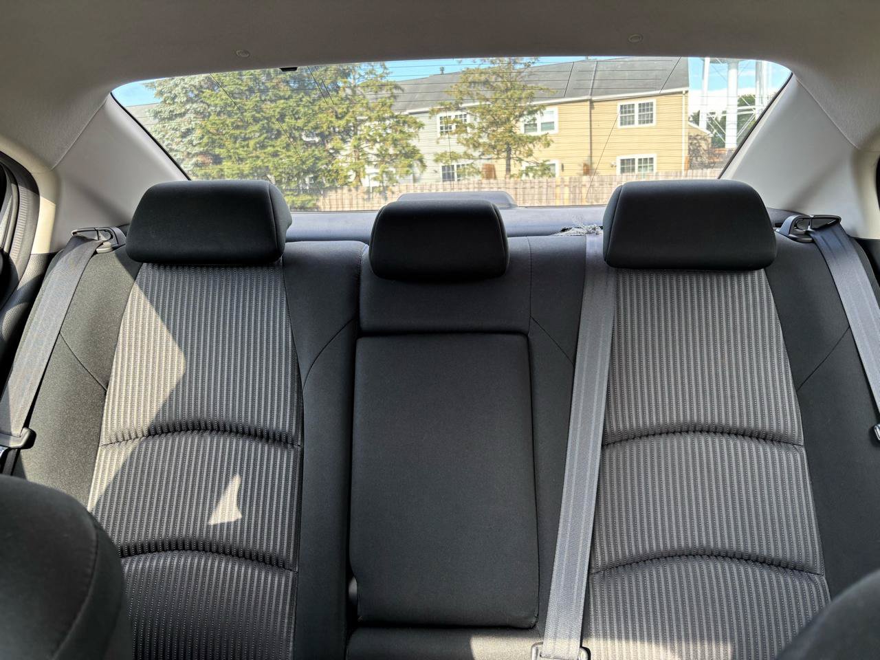 Used 2014 MAZDA MAZDA3 i Touring FWD image 27