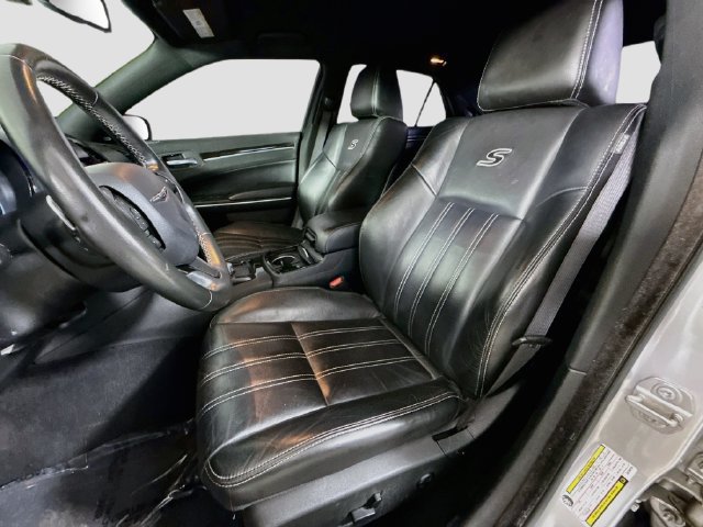Used 2020 Chrysler 300 S RWD image 21