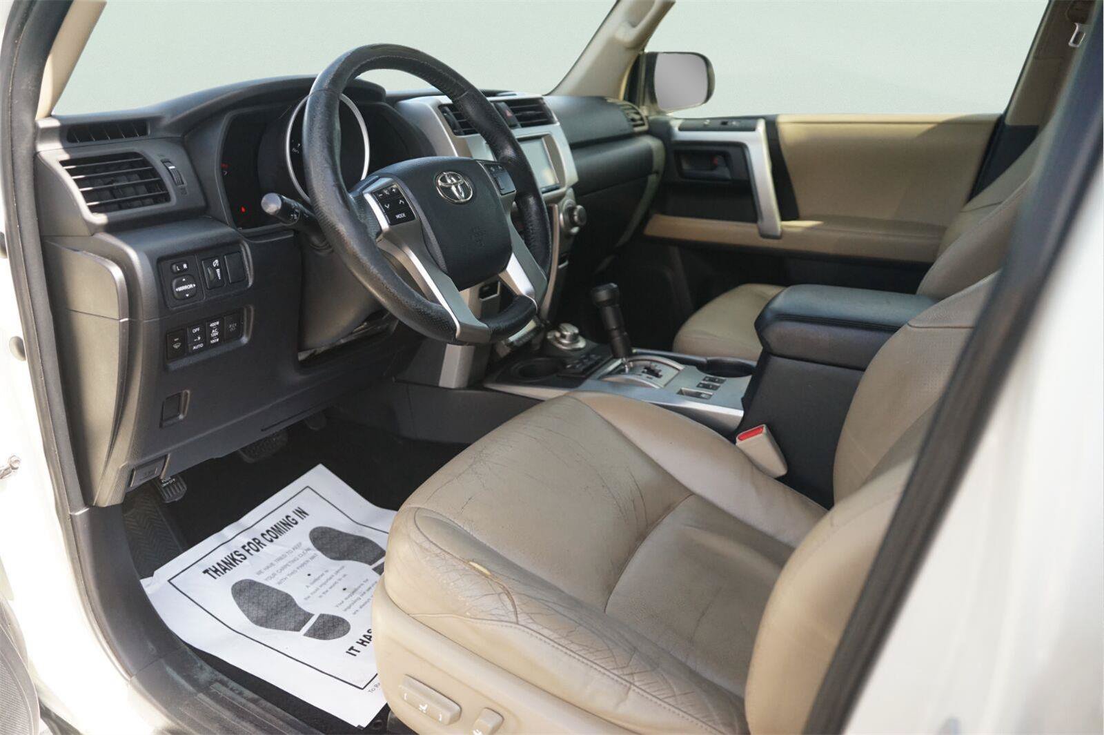 Used 2012 Toyota 4Runner Limited AWD/4WD image 8