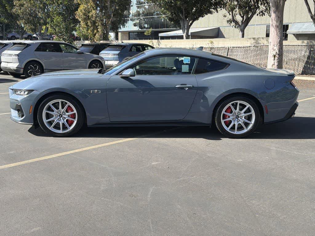 Used 2024 Ford Mustang GT Premium image 3