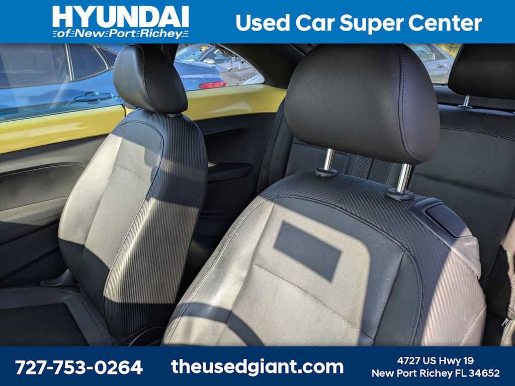 Used 2012 Volkswagen Beetle 2.5 FWD image 3