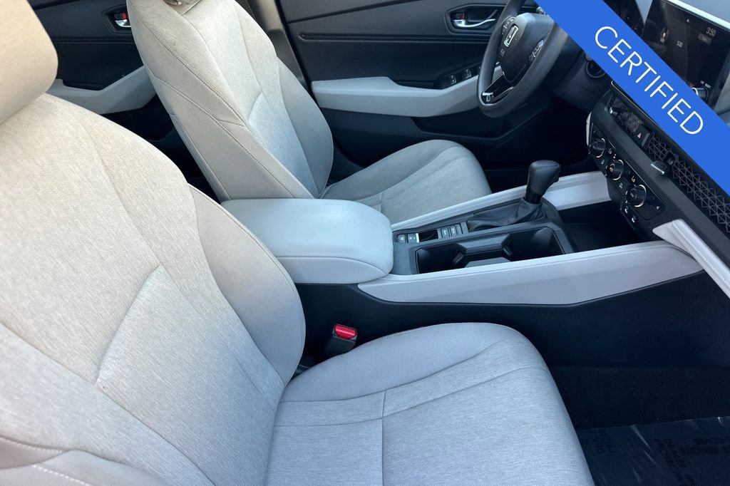 Certified 2025 Honda Accord SE image 16