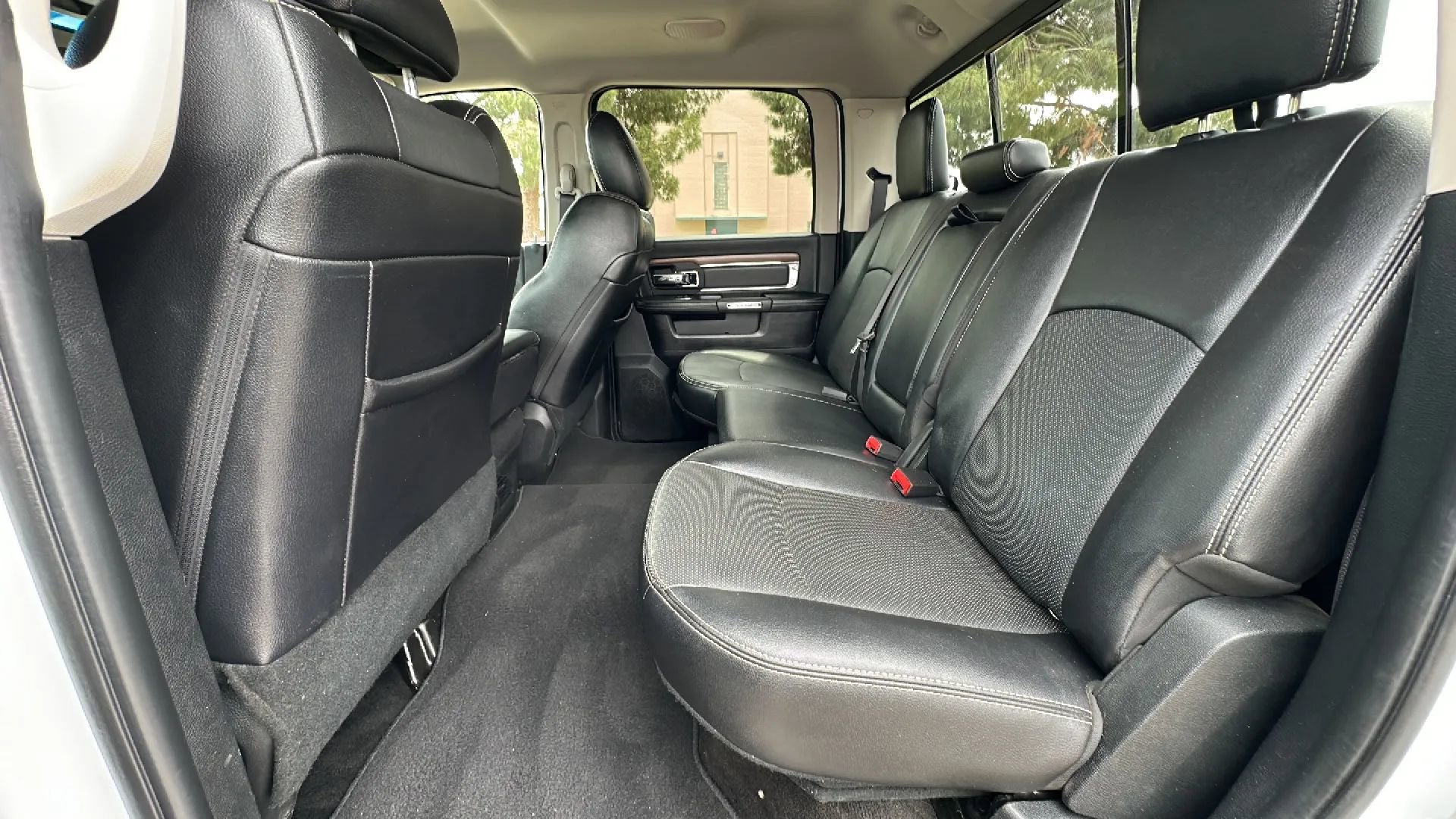 Used 2017 RAM 2500 Laramie AWD/4WD image 11
