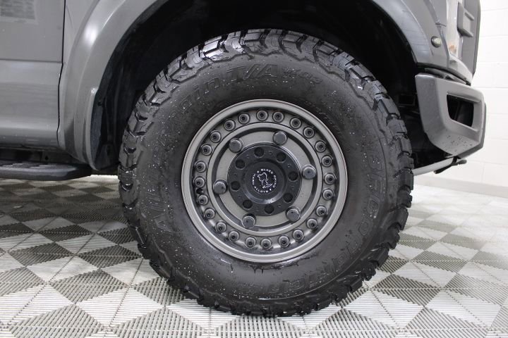 Used 2018 Ford F150 Raptor w/ Equipment Group 802A Luxury image 50
