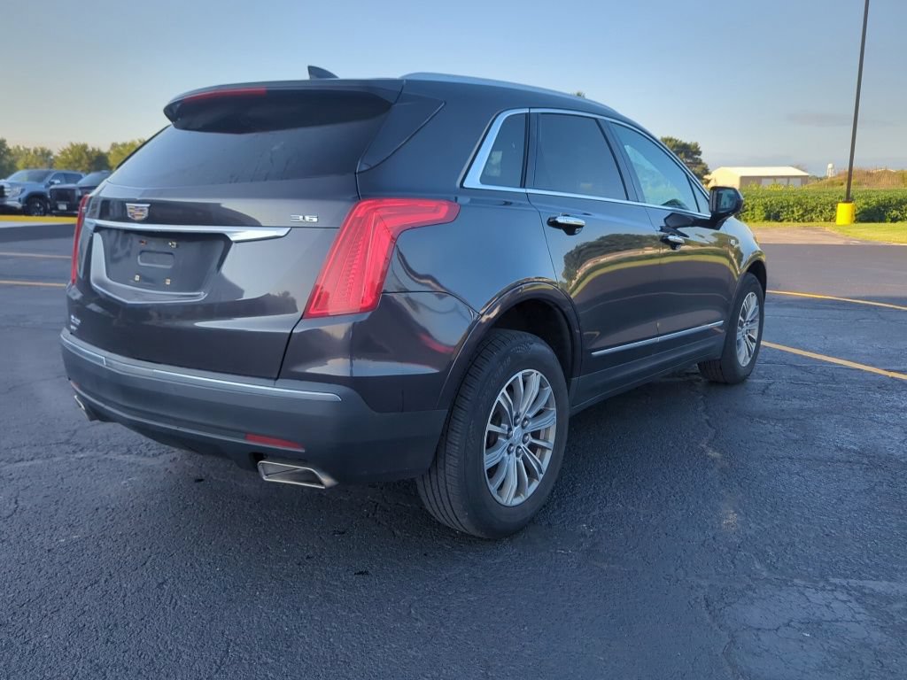 Used 2018 Cadillac XT5 Luxury AWD/4WD image 4