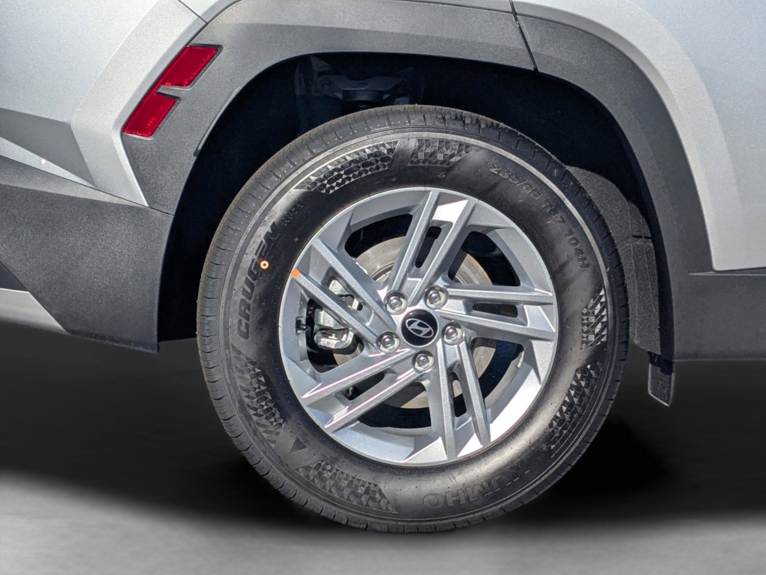 New 2026 Hyundai Tucson SE FWD image 11