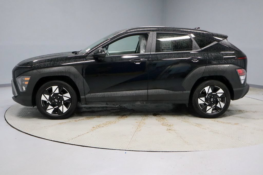 Certified 2025 Hyundai Kona SEL FWD image 9