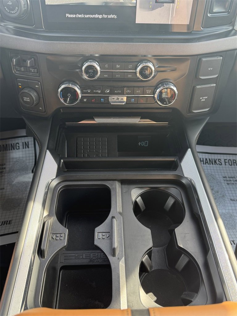 Used 2024 Ford F450 Platinum image 15