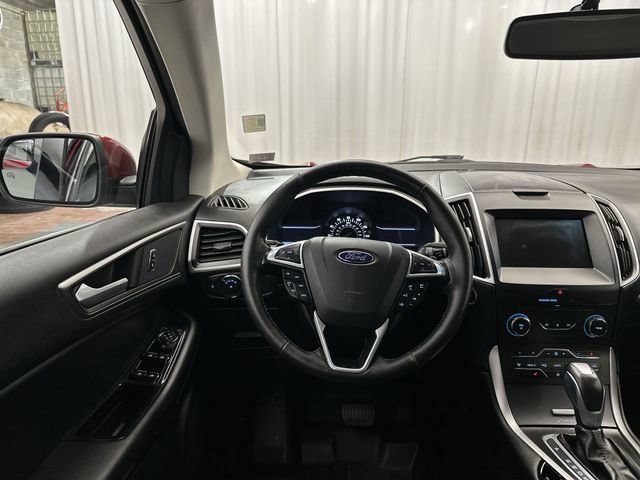 Used 2015 Ford Edge SEL w/ Equipment Group 201A AWD/4WD image 14