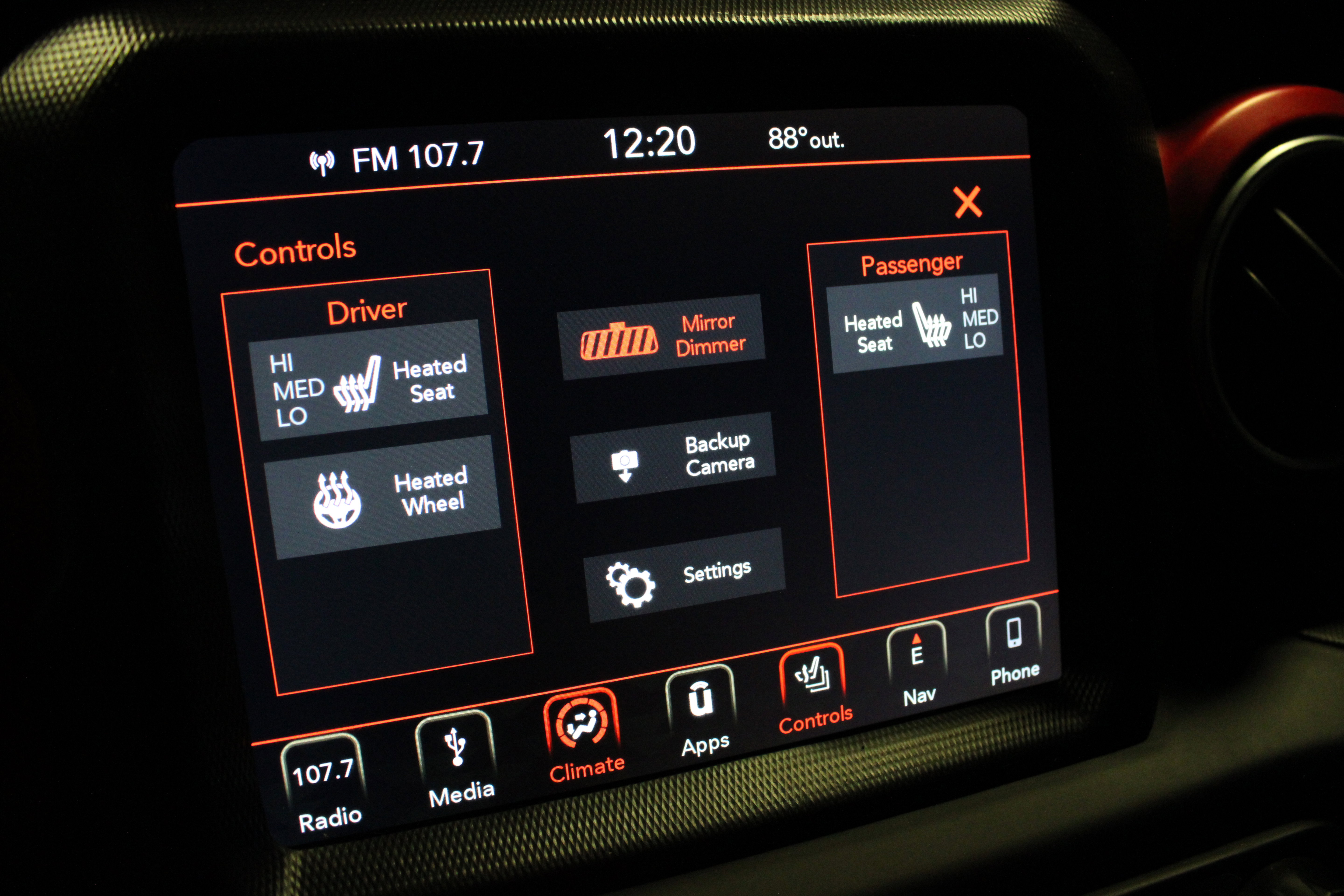 Used 2018 Jeep Wrangler Unlimited Rubicon AWD/4WD image 28