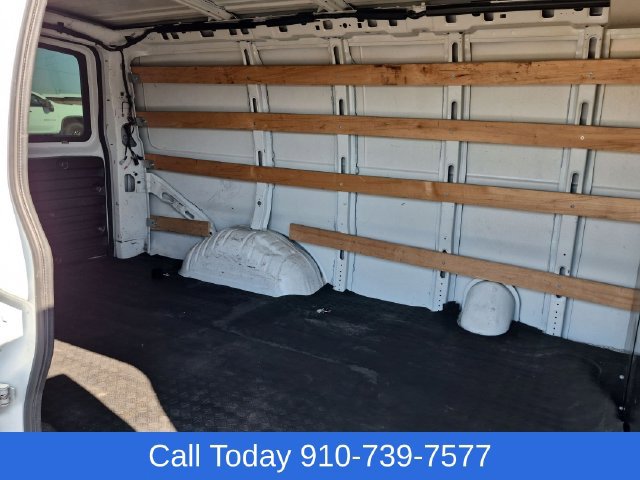 Used 2021 Chevrolet Express 2500 RWD image 26