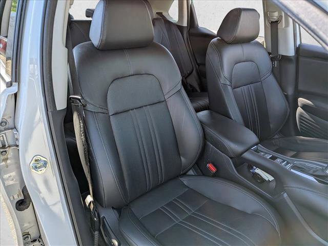Used 2024 Honda HR-V EX-L image 19