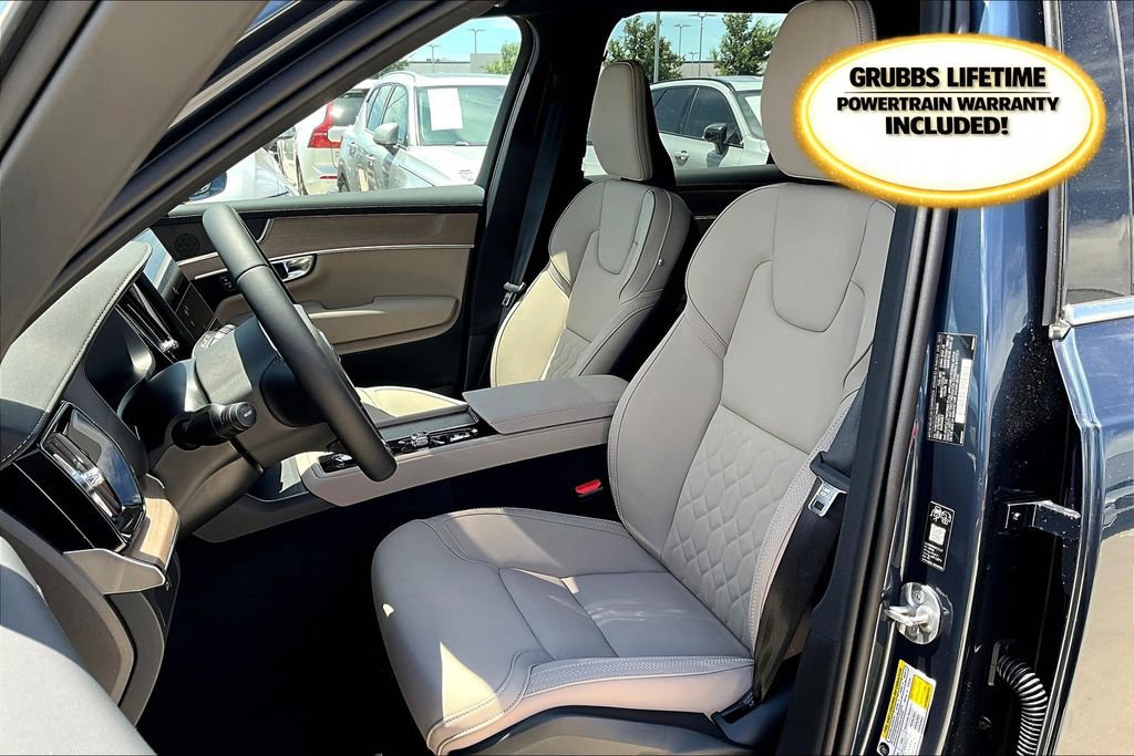 New 2026 Volvo XC90 B5 Core w/ Protection Package Premier image 23