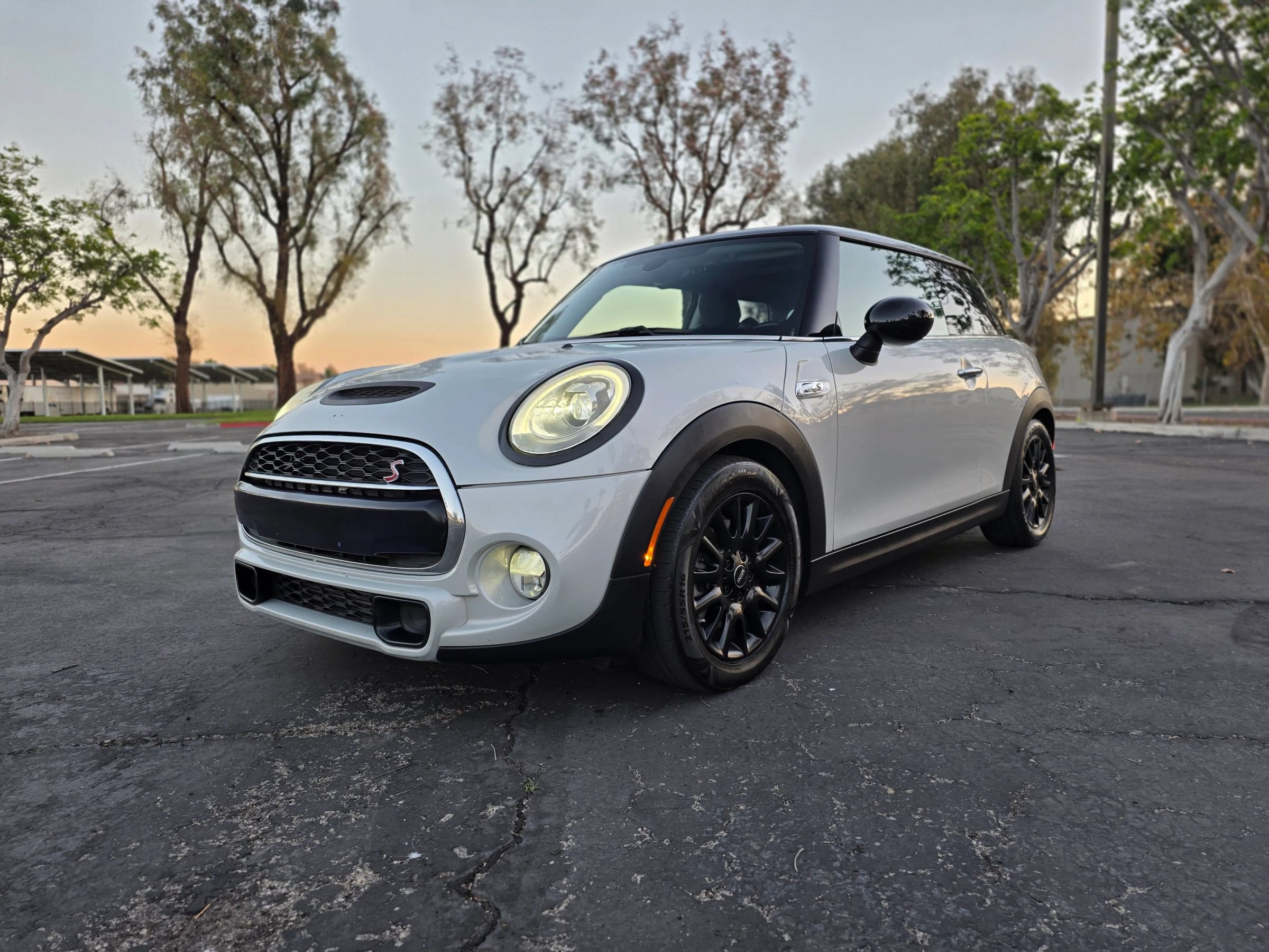 Used 2018 MINI Cooper S FWD image 9
