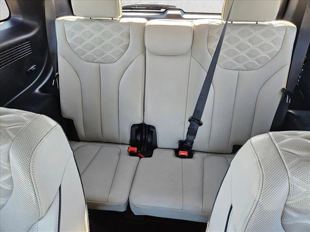 Used 2022 Hyundai Palisade Calligraphy image 25
