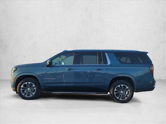 Used 2025 Chevrolet Suburban LS AWD/4WD image 5