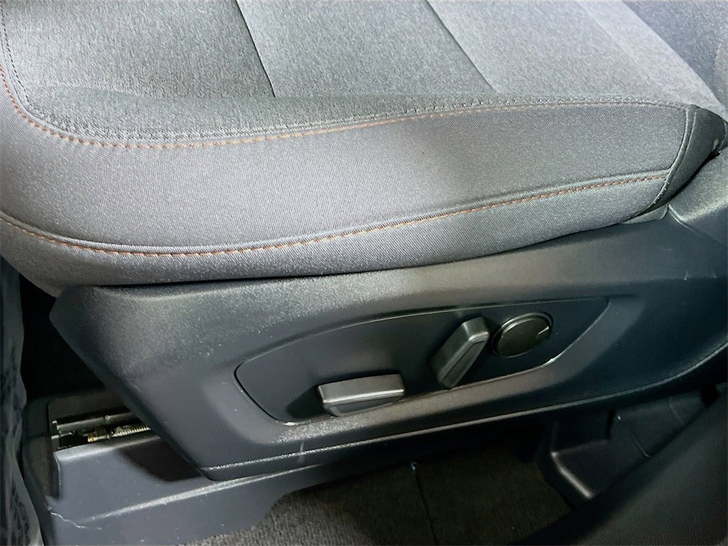 Used 2025 Ford Explorer Active image 18