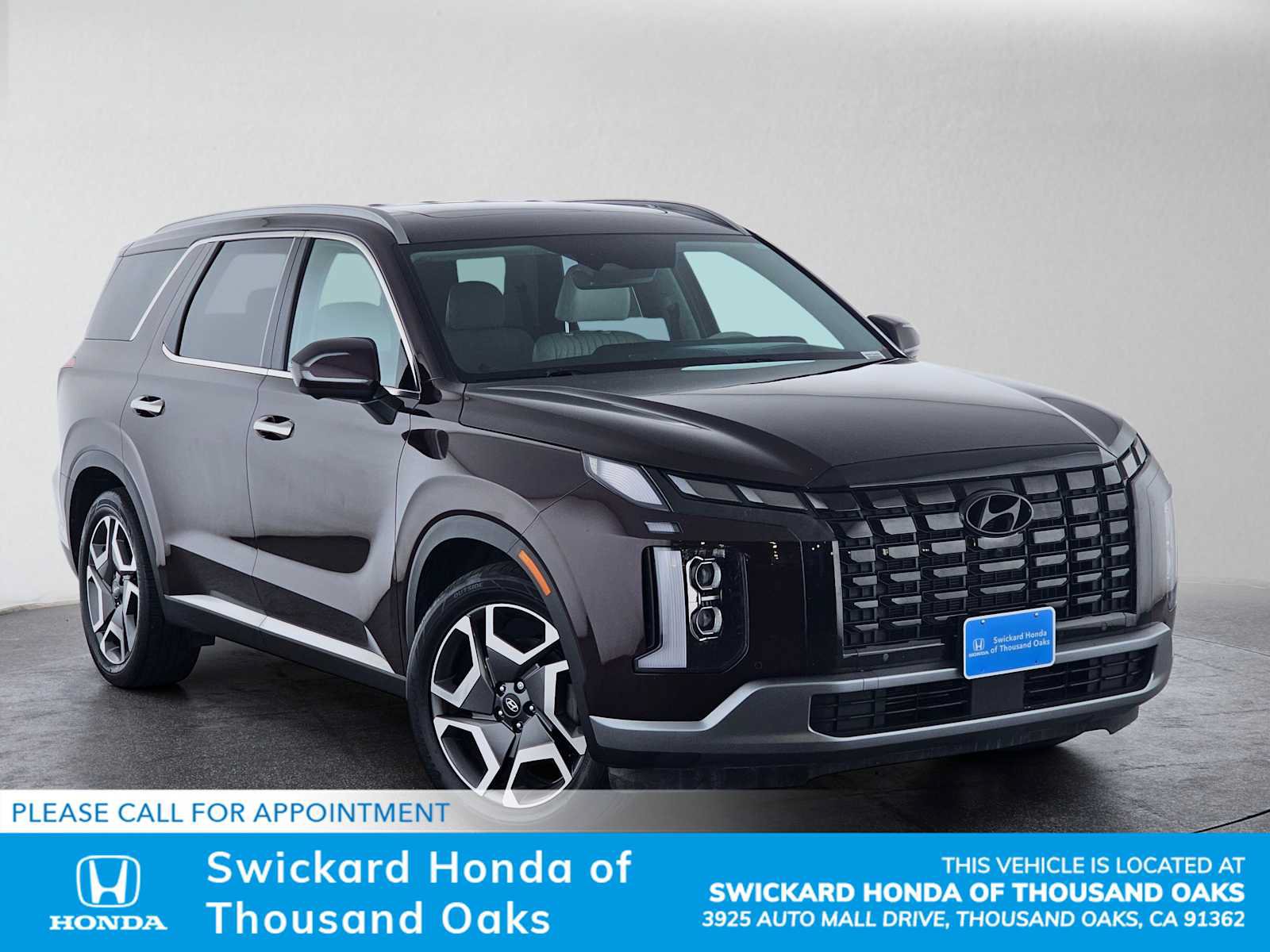 Used 2023 Hyundai Palisade Limited AWD/4WD image 1