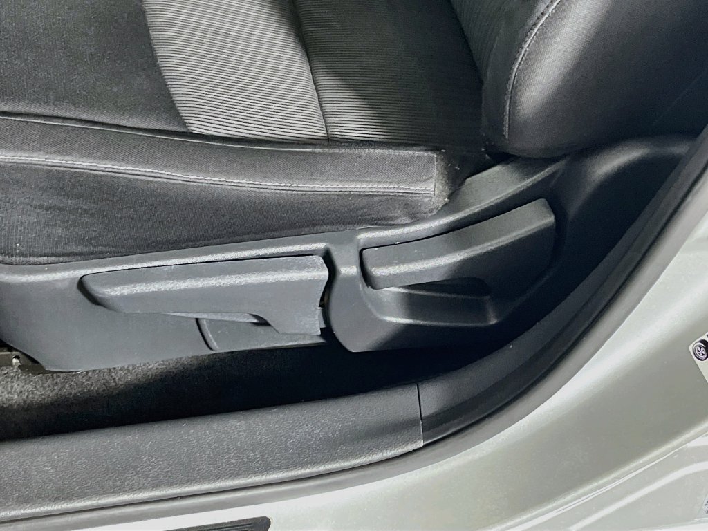 Used 2021 Nissan Sentra SV FWD image 13