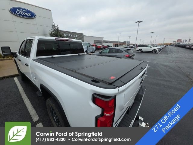 Used 2024 Chevrolet Silverado 2500 LTZ w/ LTZ Plus Package image 9