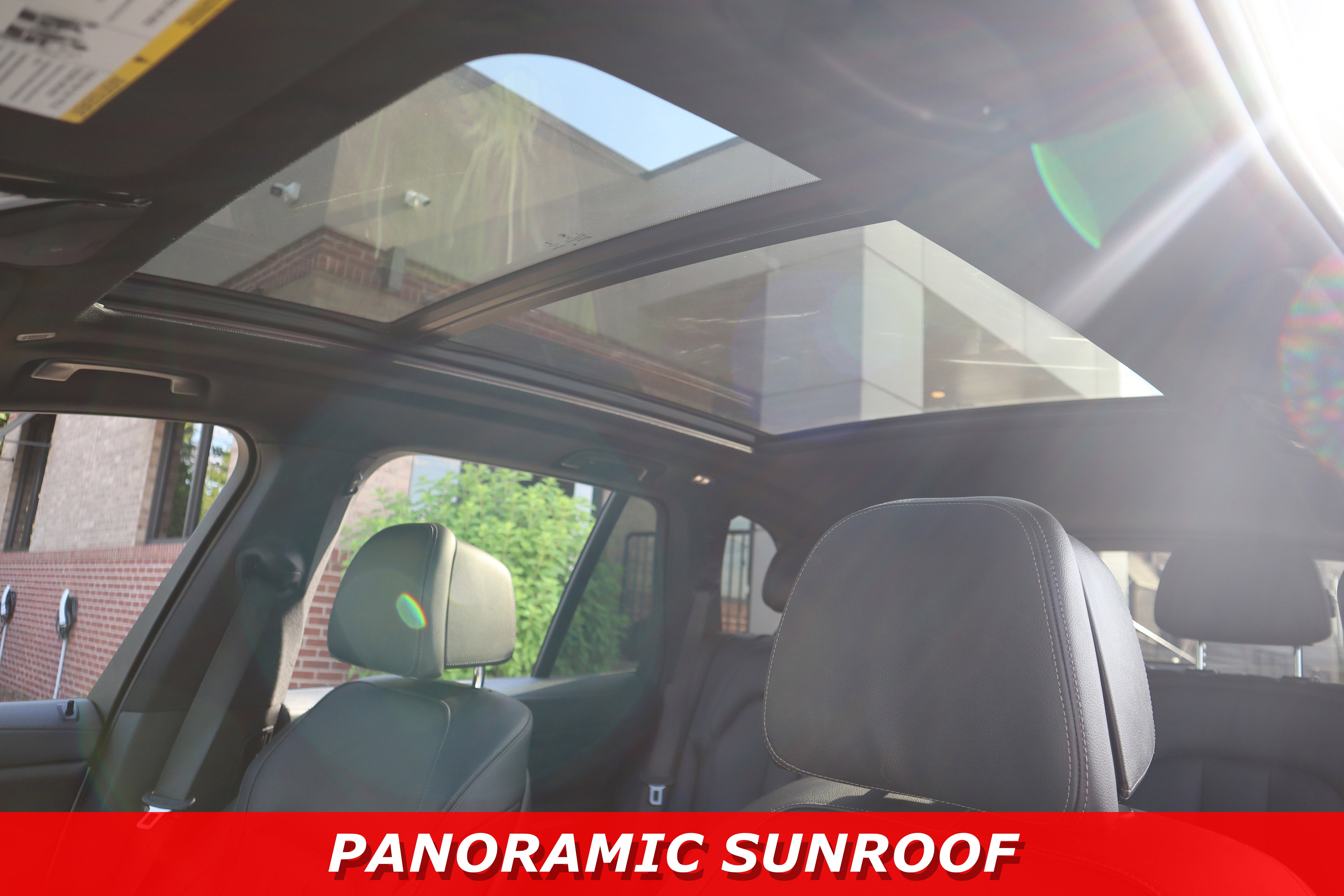 Used 2021 BMW X5 sDrive40i w/ M Sport Package RWD image 30