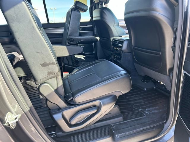 Used 2024 Jeep Wagoneer Series II image 18