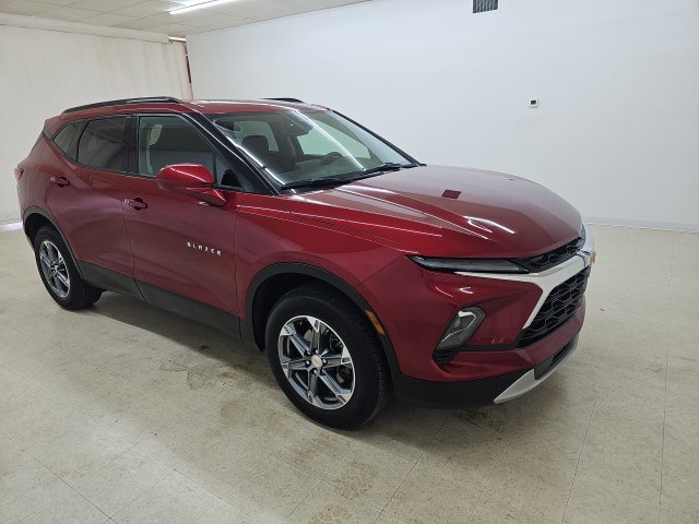 Used 2023 Chevrolet Blazer LT w/ Convenience Package FWD image 16