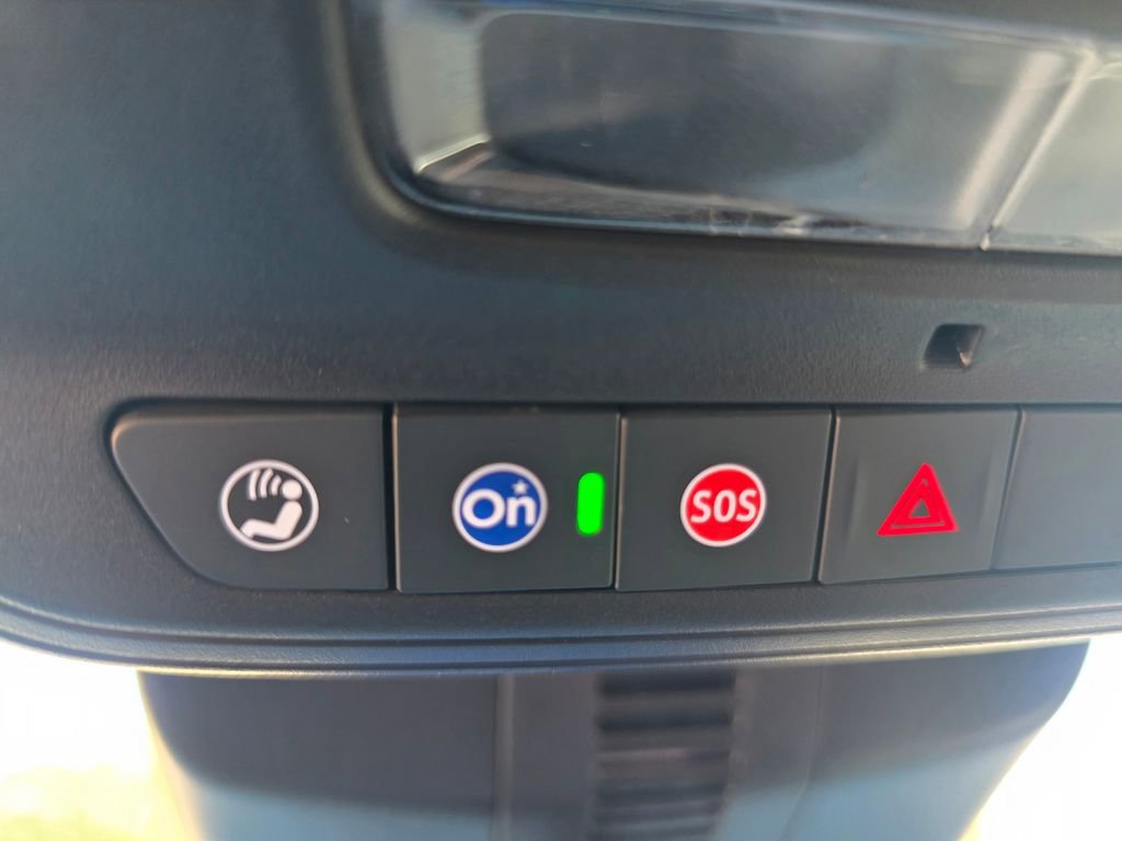 New 2025 Chevrolet Traverse LT w/ Enhanced Driving Package image 18