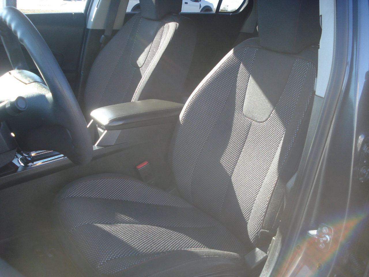 Used 2017 Chevrolet Equinox LS image 14