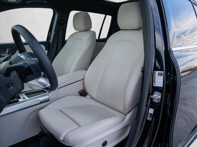 Certified 2026 Mercedes-Benz GLB 250 4MATIC image 19