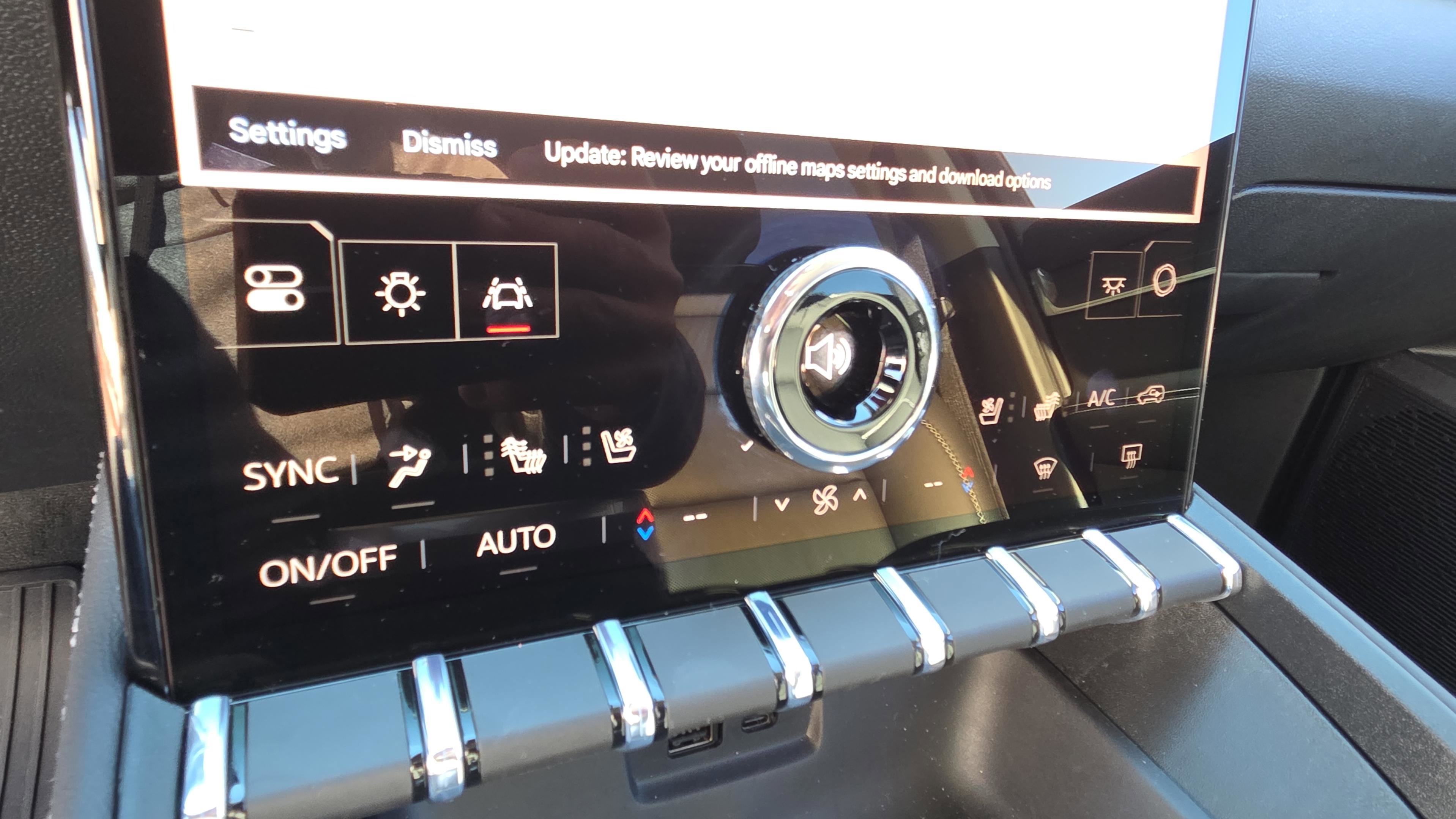 Used 2026 GMC Terrain Denali w/ LPO, Floor Liner Package image 21