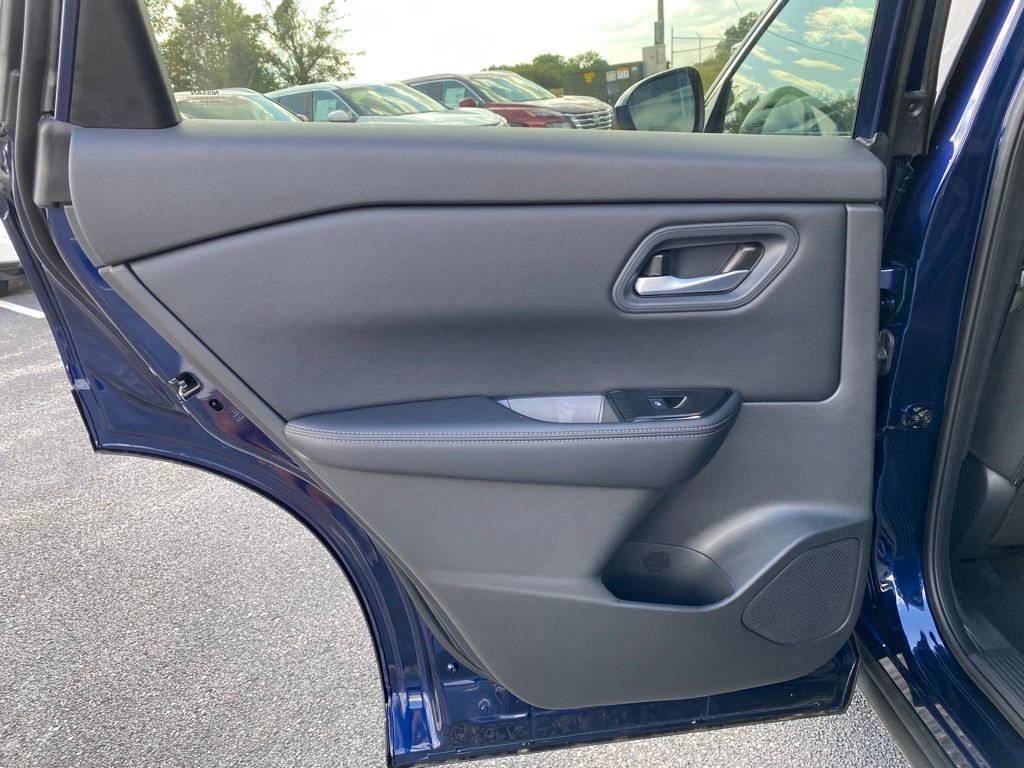 New 2026 Nissan Rogue SV image 15