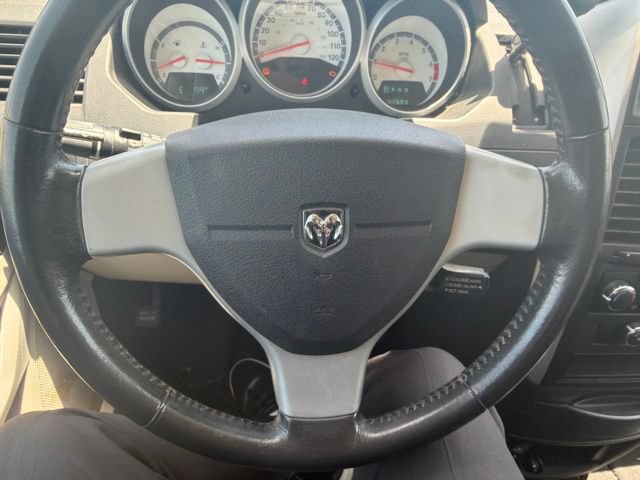 Used 2008 Dodge Grand Caravan SXT FWD image 14