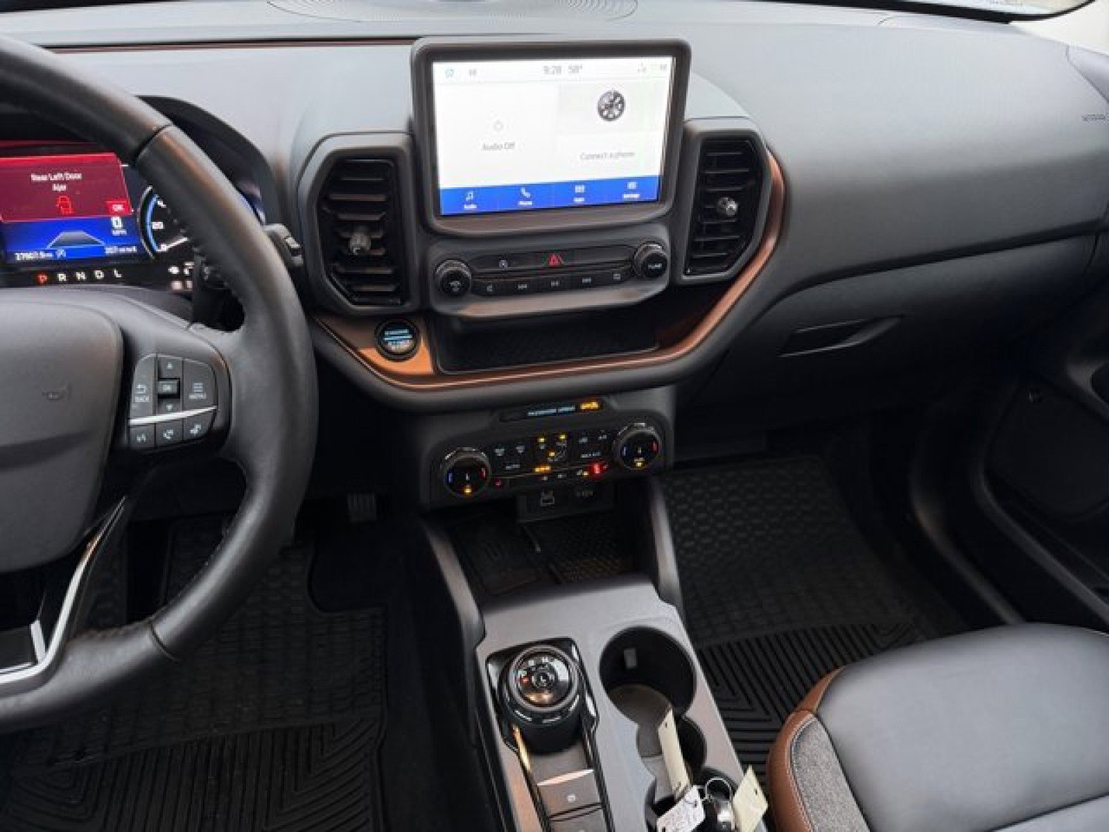 Used 2023 Ford Bronco Sport Outer Banks w/ Tech Package image 14