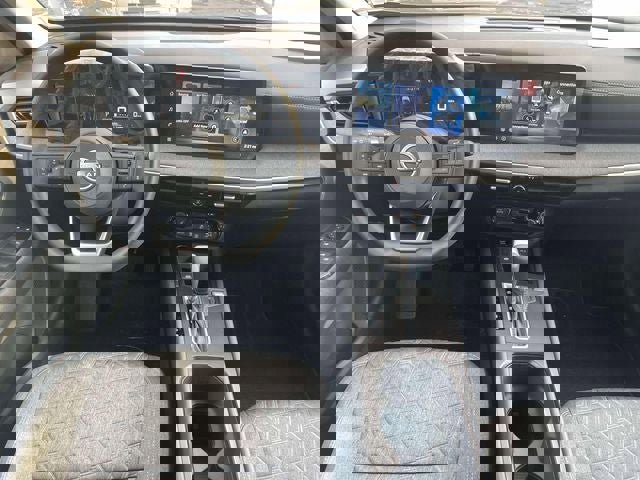 New 2026 Nissan Kicks SV w/ SV Premium Package image 12