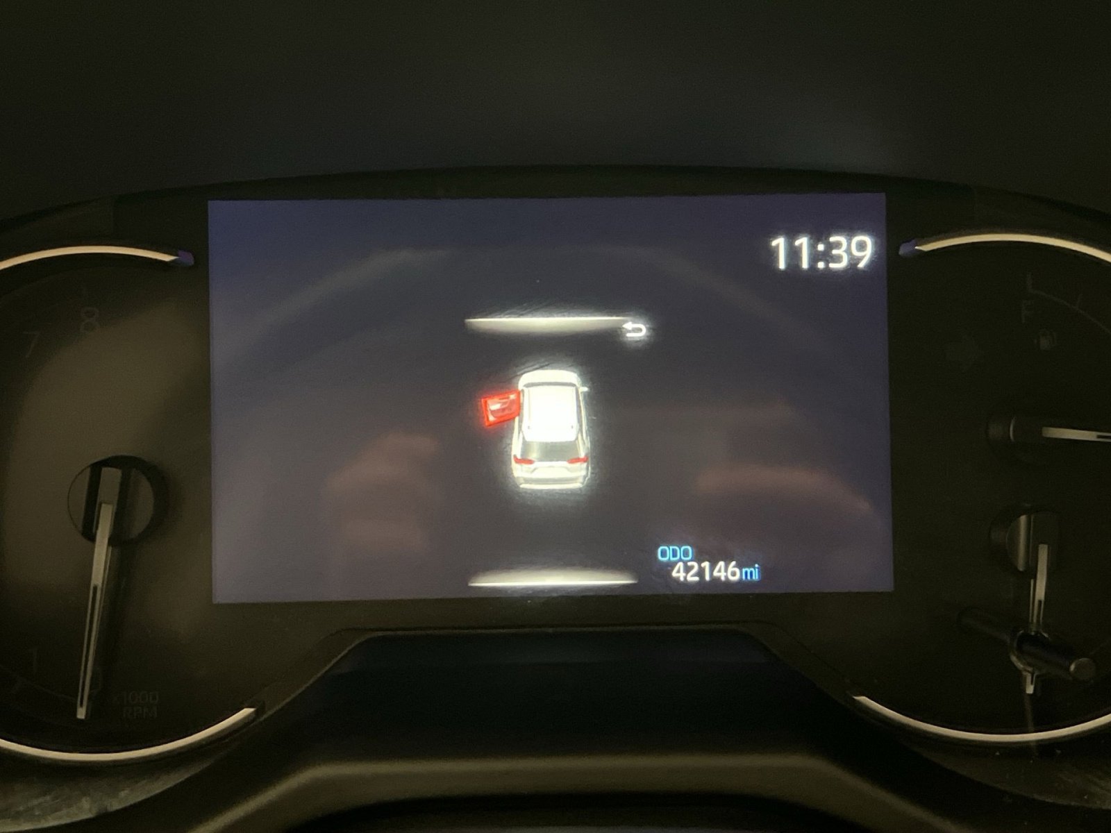 Used 2024 Toyota RAV4 LE image 15