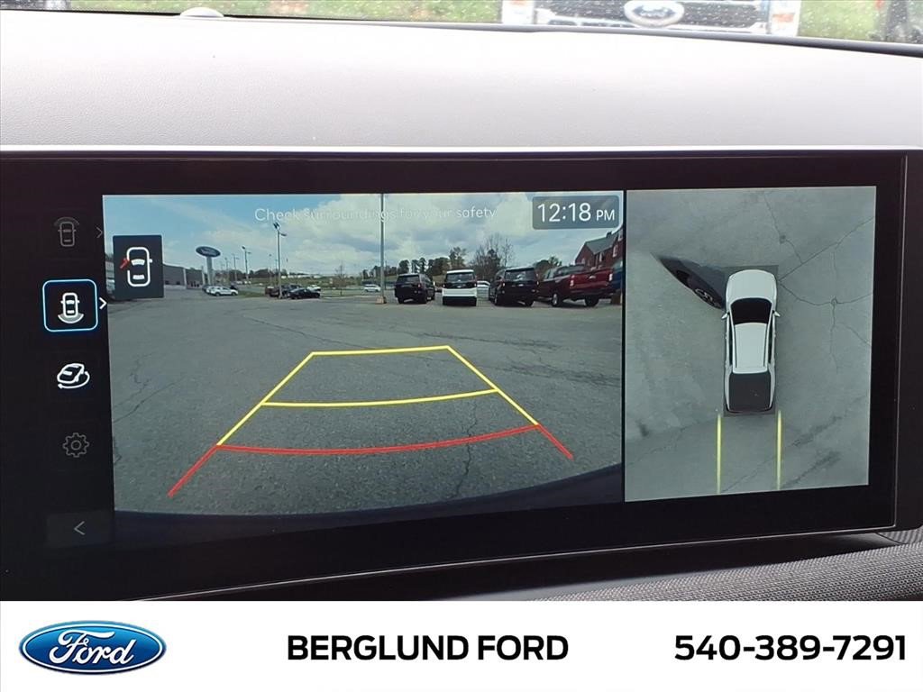 Used 2025 Hyundai Santa Cruz Limited image 25