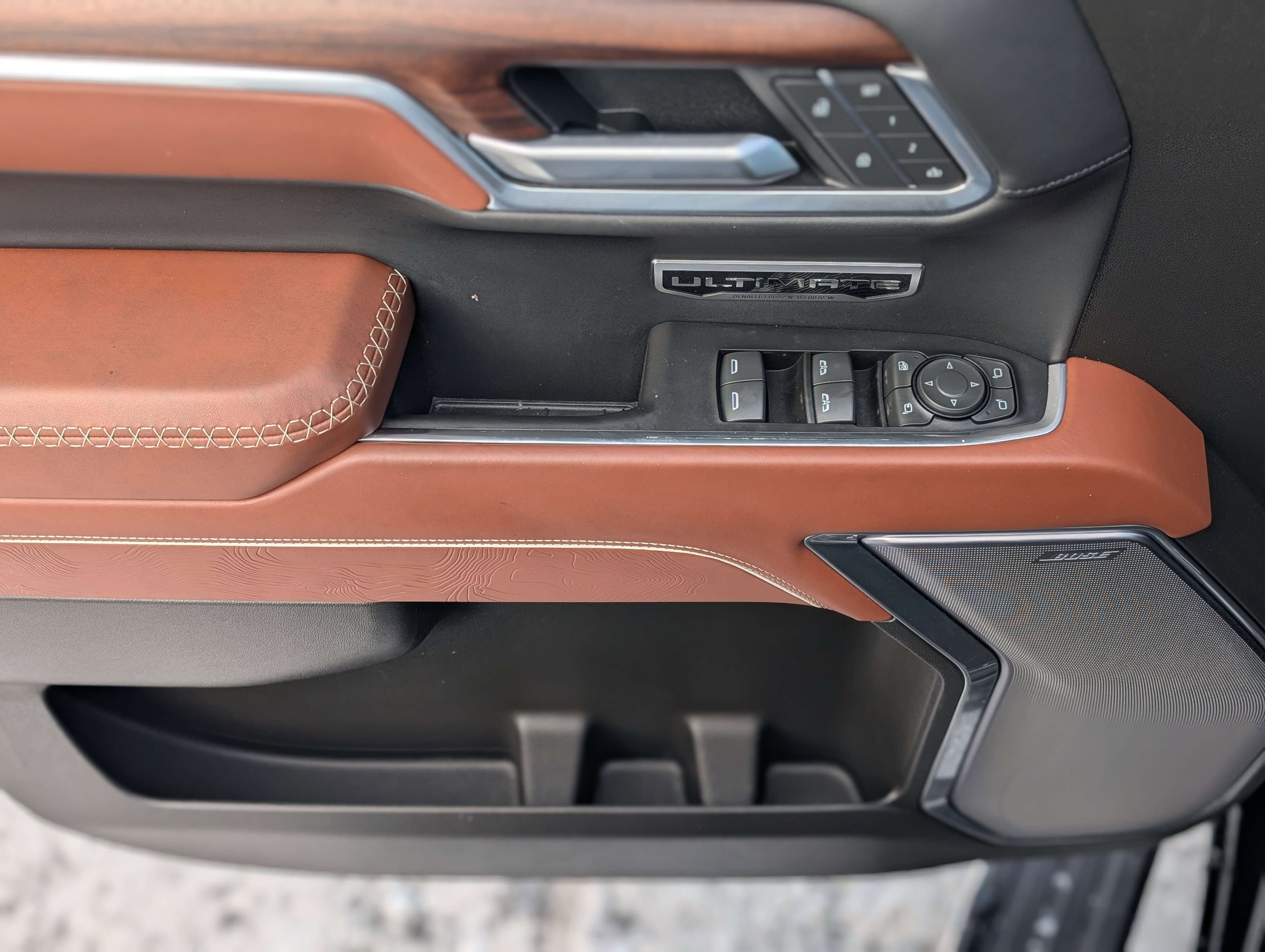 Used 2025 GMC Sierra 1500 Denali Ultimate image 34
