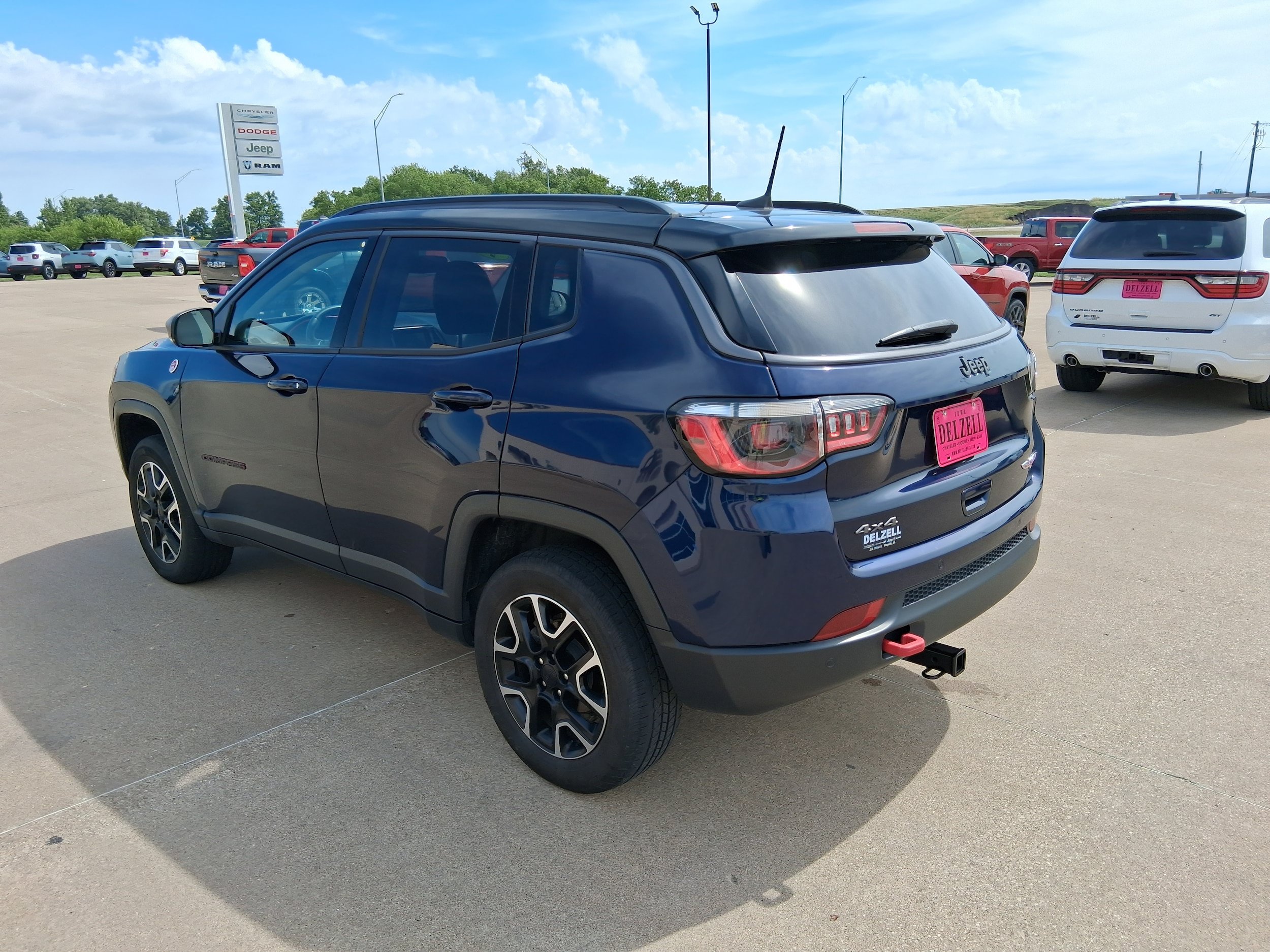 Used 2021 Jeep Compass Trailhawk AWD/4WD image 6