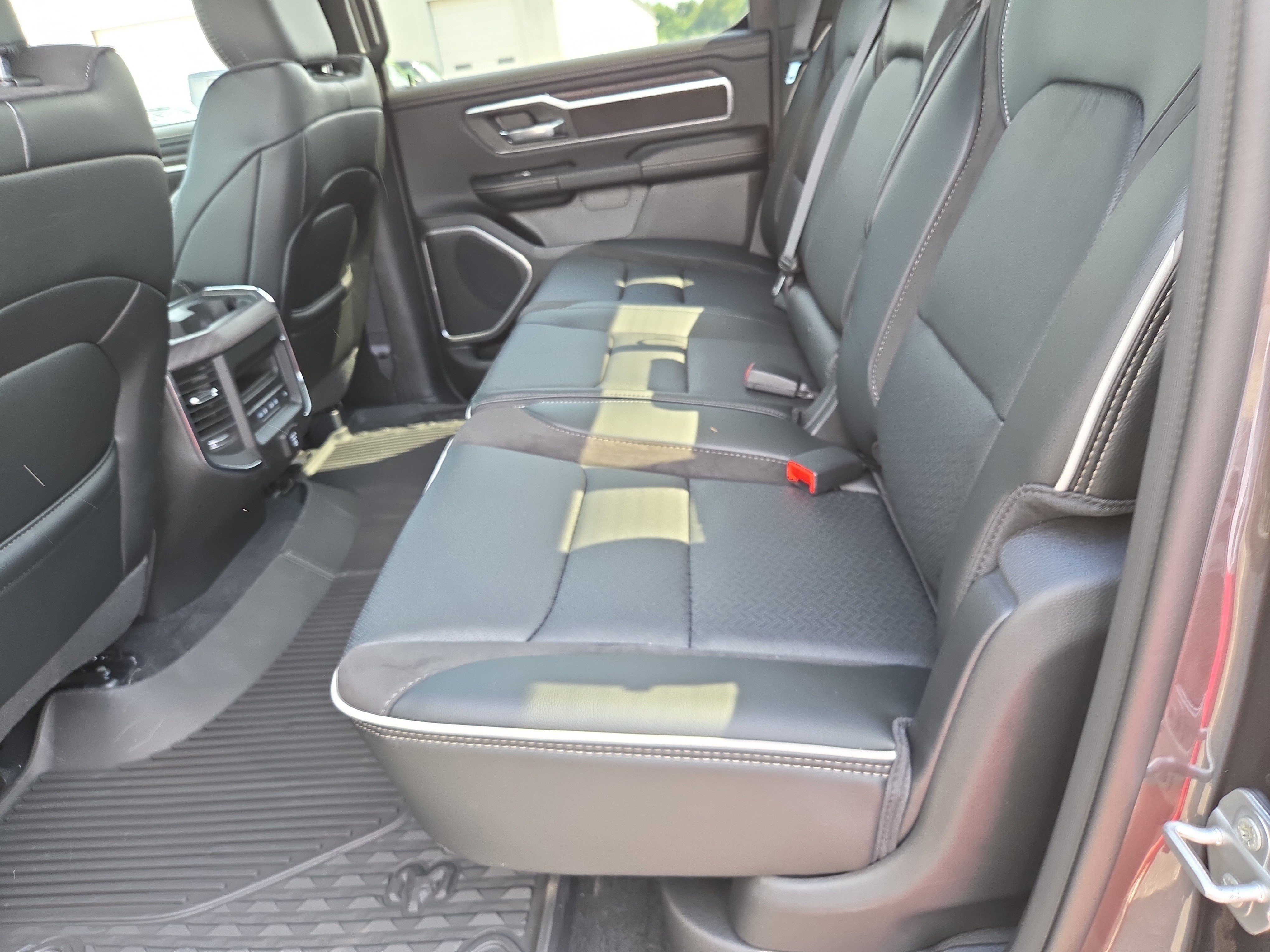 New 2026 RAM 1500 Laramie w/ Laramie Preferred Package RWD image 6