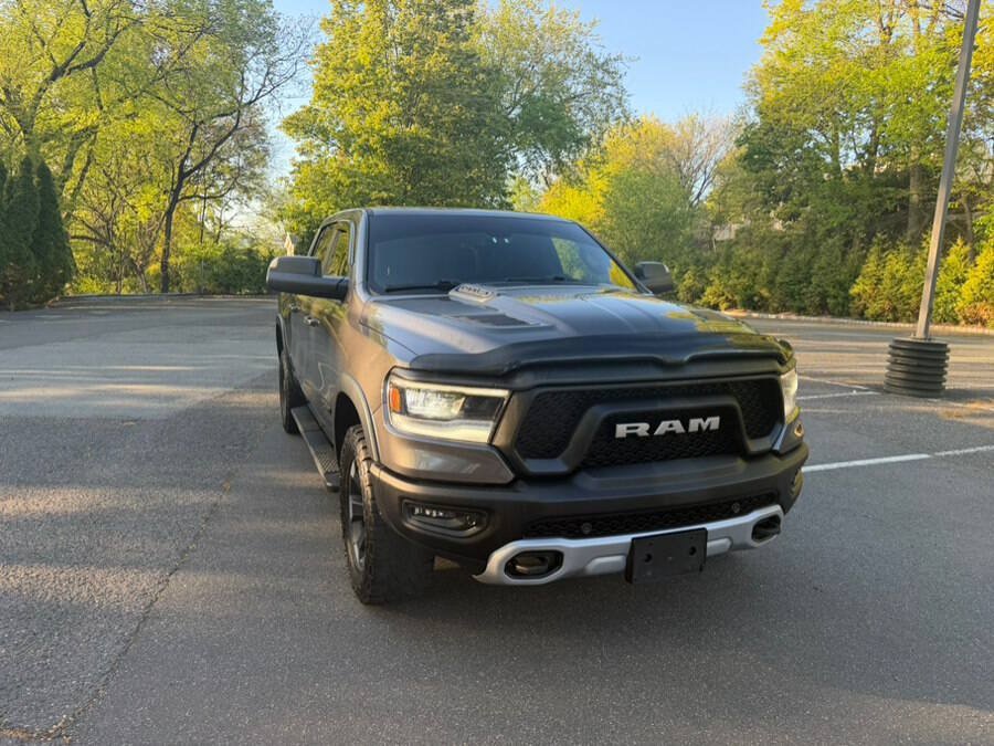 Used 2019 RAM 1500 Rebel w/ Rebel Level 2 Equipment Group AWD/4WD image 2