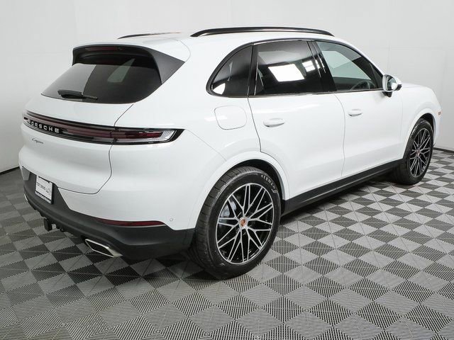 New 2026 Porsche Cayenne AWD image 28