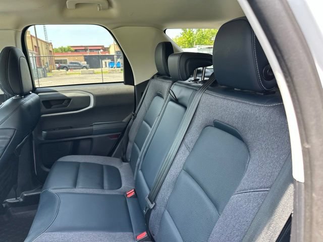 Used 2021 Ford Bronco Sport Outer Banks w/ Outer Banks Package AWD/4WD image 16