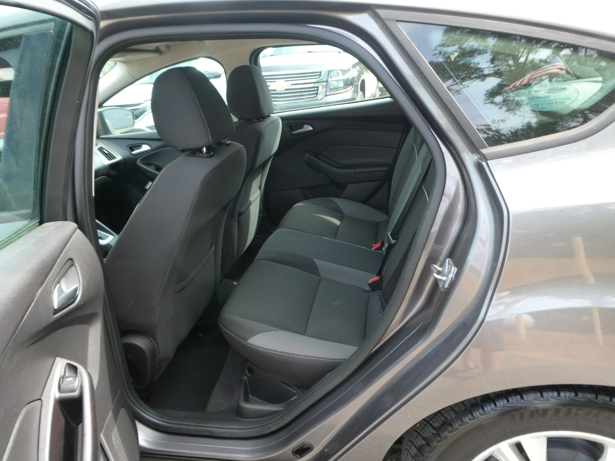 Used 2013 Ford Focus SE FWD image 26