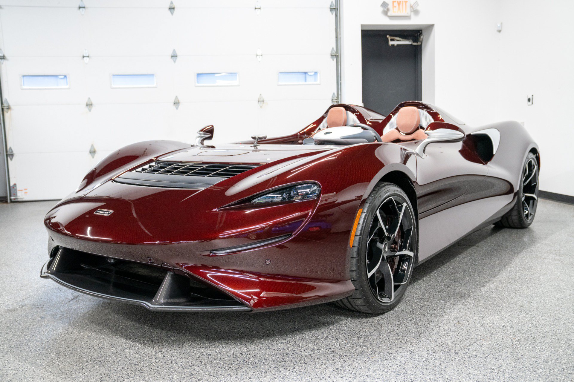Used 2021 McLaren Elva RWD image 5