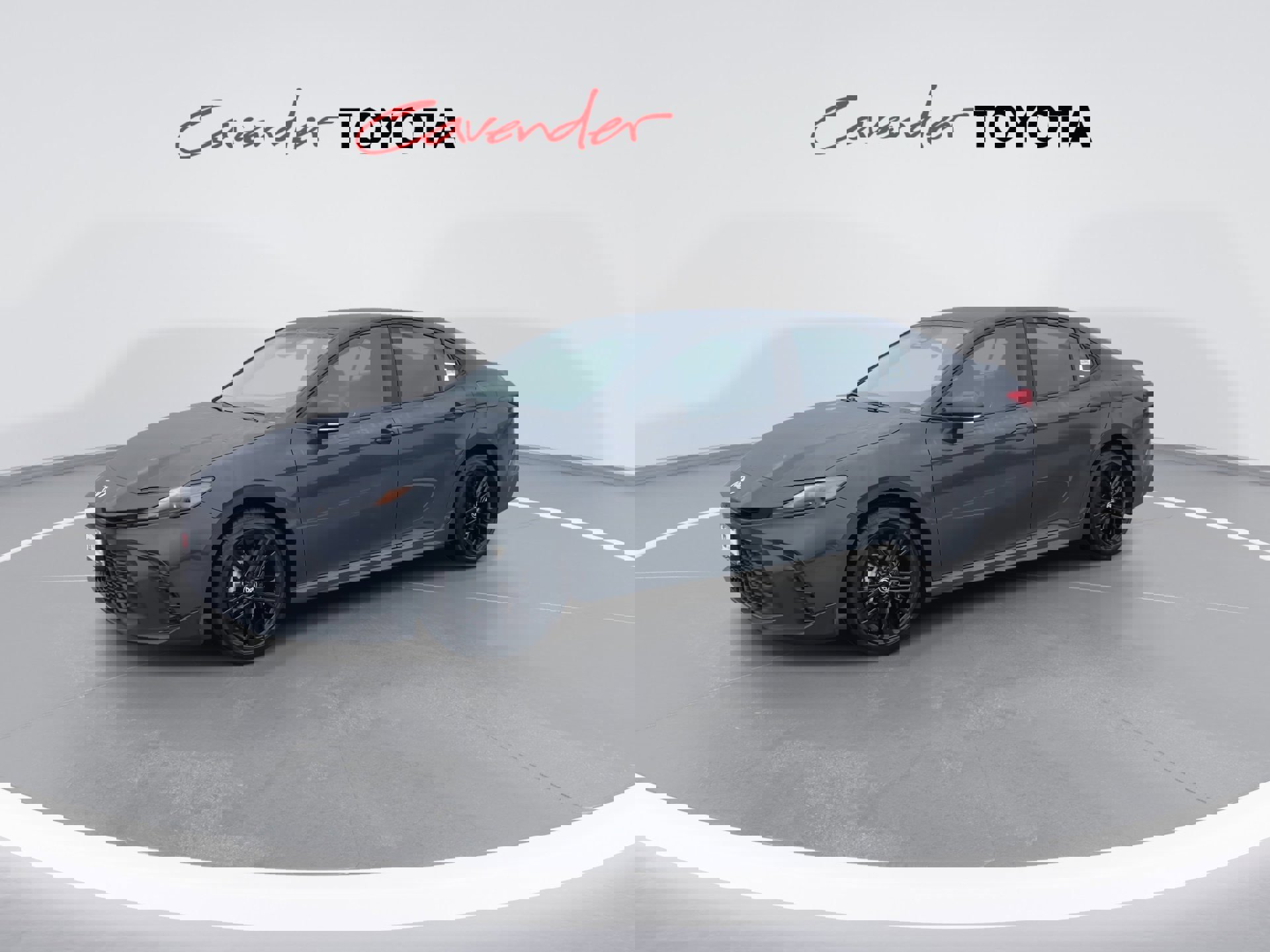 Used 2026 Toyota Camry SE image 4