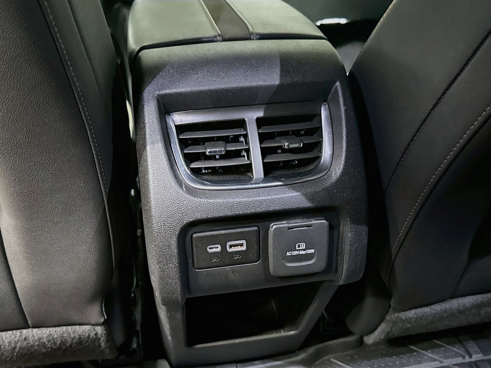 Used 2019 Chevrolet Blazer Premier w/ Sun and Wheels Package AWD/4WD image 29