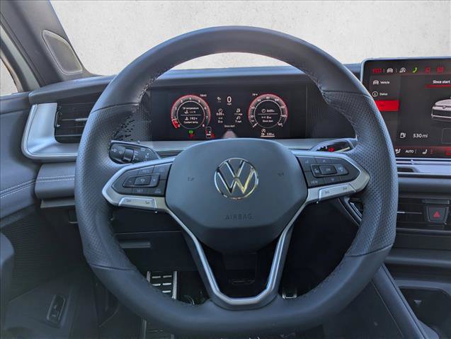 New 2026 Volkswagen Tiguan SE R-Line FWD image 15